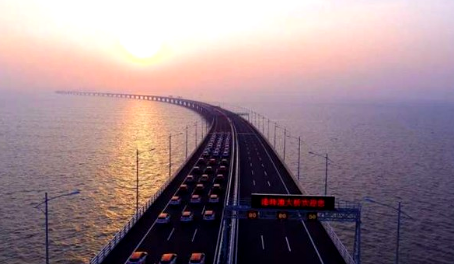 向下一個(gè)“港珠澳大橋”前進(jìn)!正一建材幕墻鋁單板一直在路上